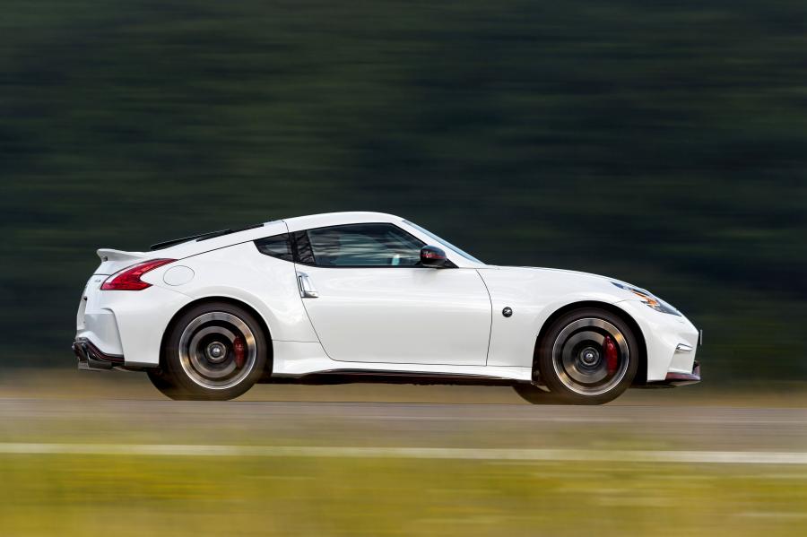  Nissan 370Z by Nismo 2013 года  (фото 84 из 90)